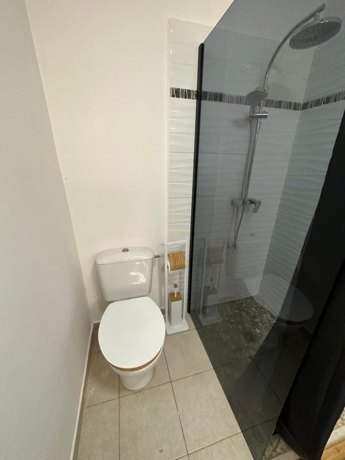Location T2 Meuble Baie Mahault Convenance Apartment Exterior photo